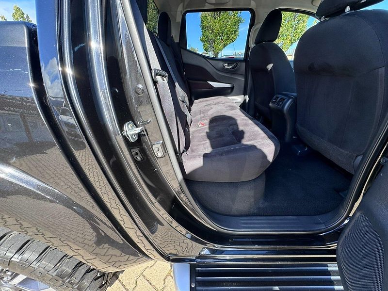 Nissan Navara (2016) 4X4 2,3D 120 KW MANUÁL TAŽNÉ - fotka 39 z 50