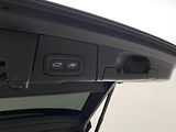 Volvo XC60 B4 AWD MOMENTUM REZERVACE - náhled 32