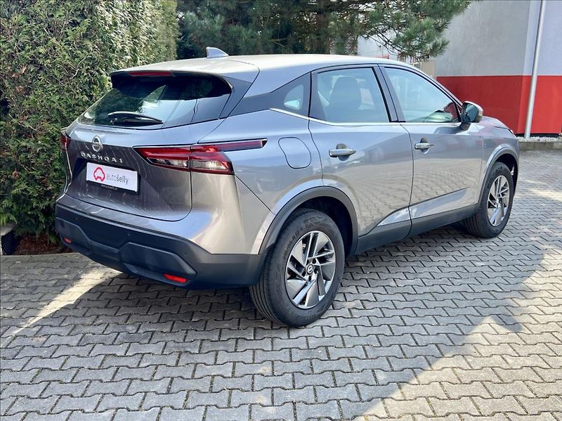 Nissan Qashqai 1,3 mHEV / Business / Xtronic - fotka 5 z 43
