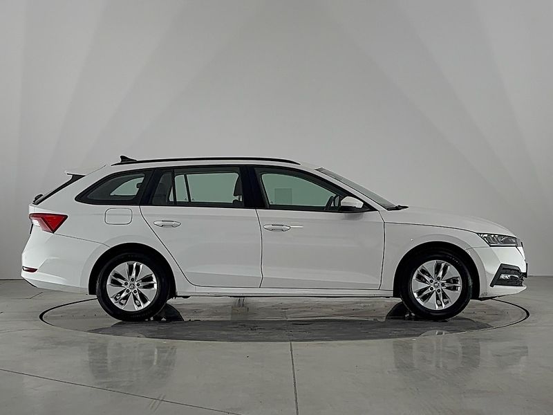 Škoda Octavia Ambition - fotka 16 z 25