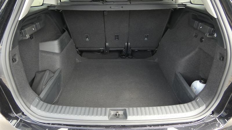 Škoda Kodiaq 2,0 TDi Selection 142 kW 4x4 D - fotka 21 z 26