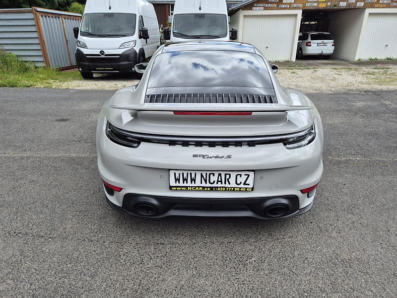 Porsche 911 TURBO S 478kw  - fotka 8 z 41