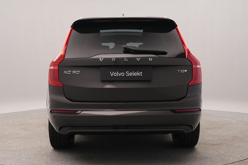 Volvo XC90 T8 AWD RECHARGE ULTIMATE 1.maj - fotka 10 z 57