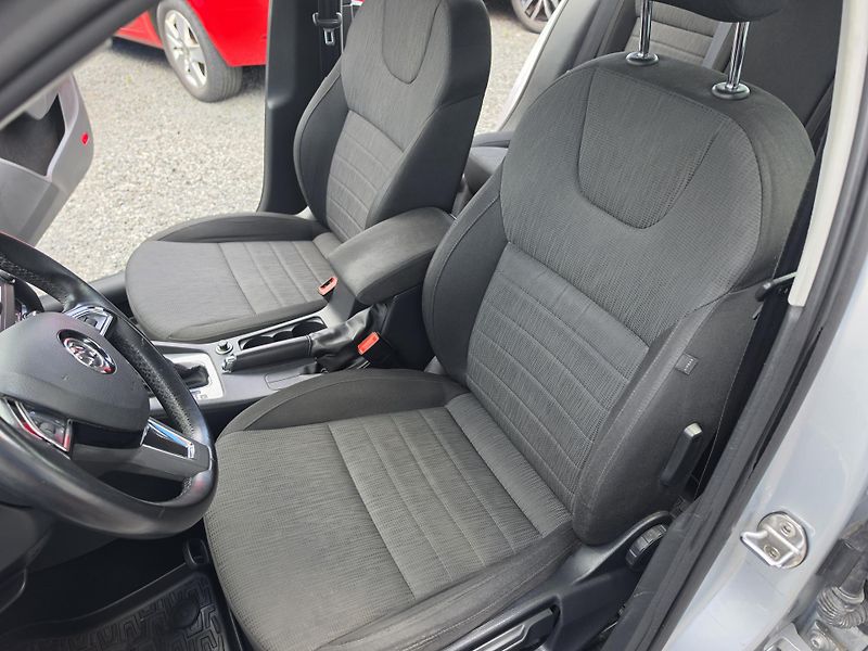 Škoda Octavia 1.6 TDI DSG  - fotka 14 z 20