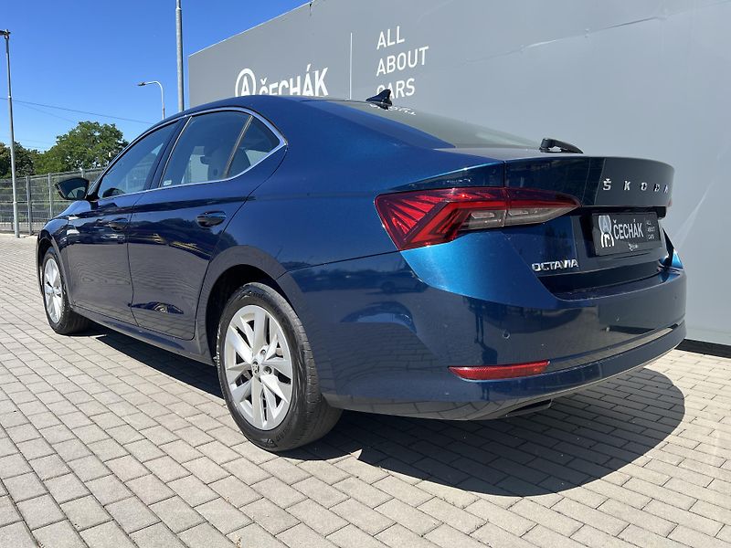 Škoda Octavia (2023) STYLE 2,0 TDi 85kW DSG - fotka 35 z 35