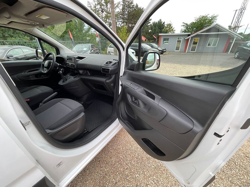 Toyota ProAce 1.5D-4D 75kW*ZADÁNO* - fotka 20 z 25