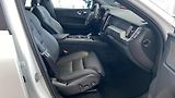 Volvo XC60 (2026) PLUS BLACK EDITION, B5 AWD, 18 - náhled 14