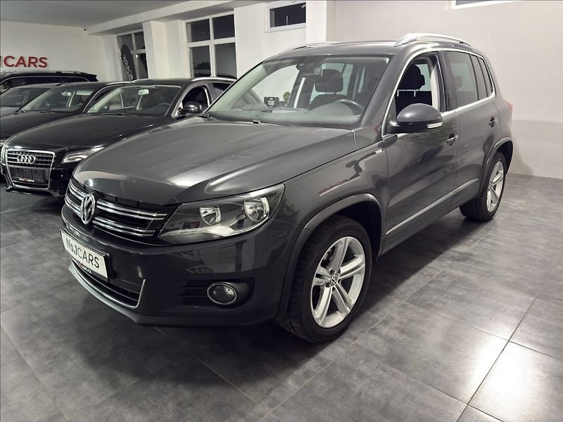 Volkswagen Tiguan 1,4   TSI 90KW CUP VÝHŘEV TOP - fotka 3 z 36