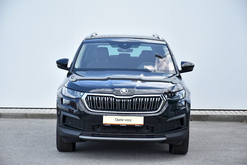 Škoda Kodiaq (2023) Style Plus 2.0 TSI 4X4 DSG - fotka 7 z 34
