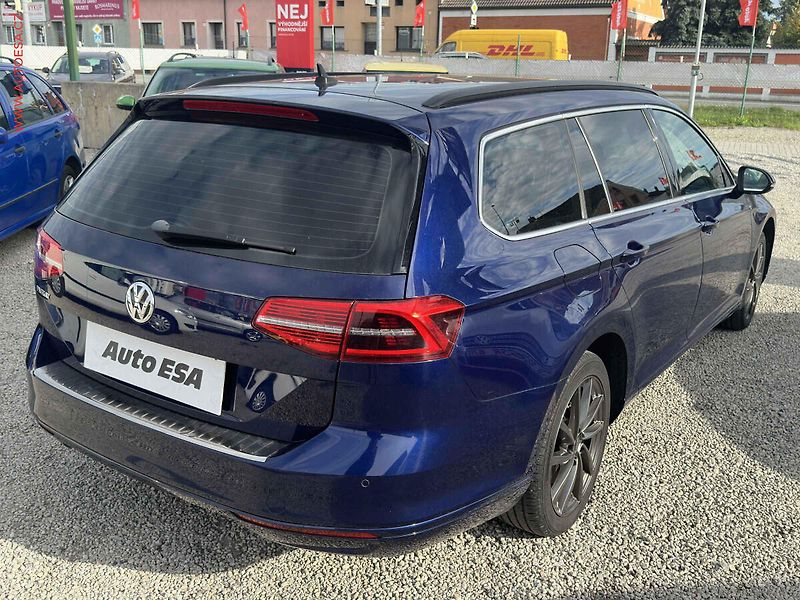 Volkswagen Passat (2019) 2.0 TDi, 2.maj, DSG, navi. - fotka 4 z 26