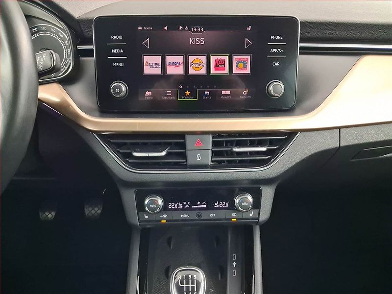 Škoda Scala (2019) Style 1.0 TSI, Serv.kniha - fotka 12 z 19