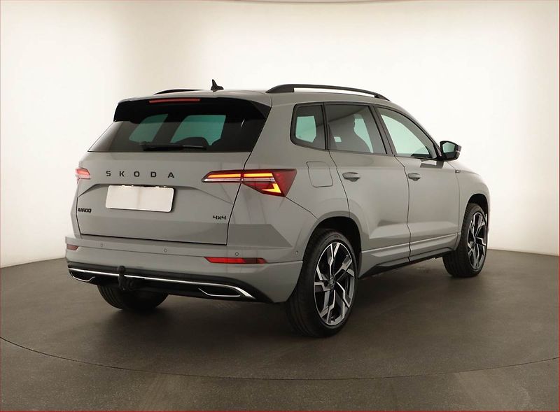 Škoda Karoq (2025) 2.0 TDI, SPORTLINE, AUTOMAT - fotka 5 z 17