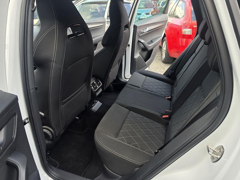 Škoda Karoq 2.0 TDI DSG SportLine  - fotka 9 z 21