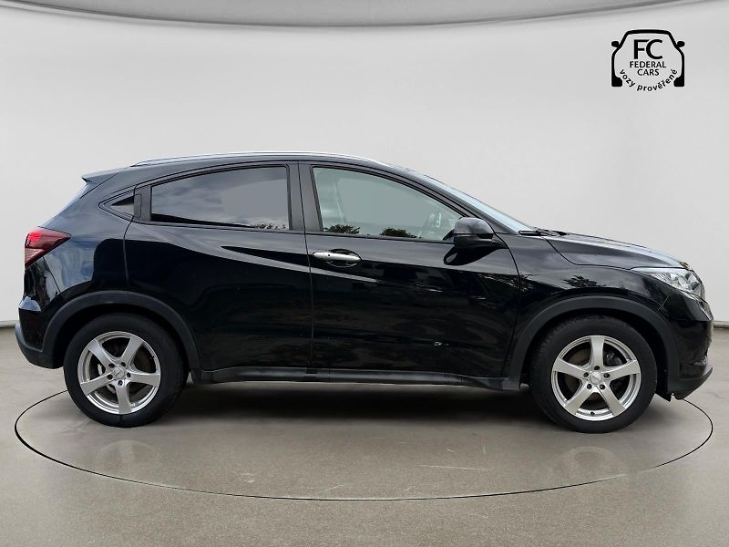Honda HR-V 1.6 i-DTEC Executive - fotka 6 z 25
