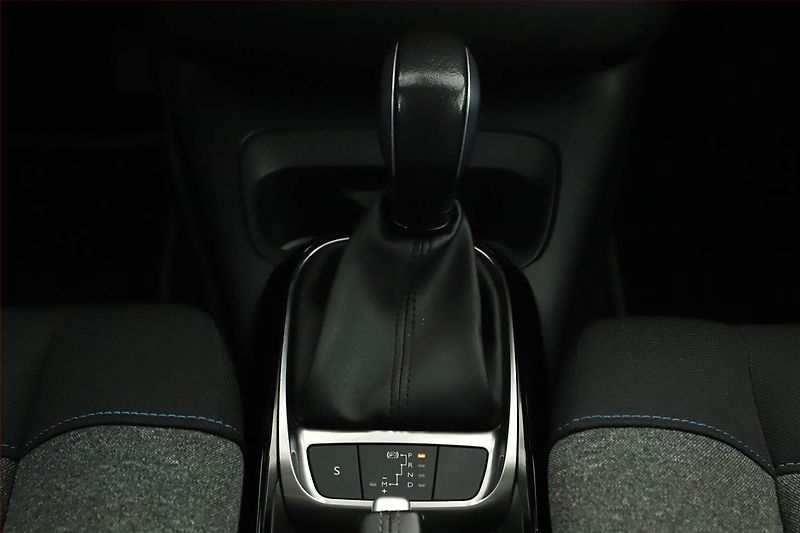 Citroën C4 Cactus (2018) 1.2 PureTech, Automat - fotka 10 z 18