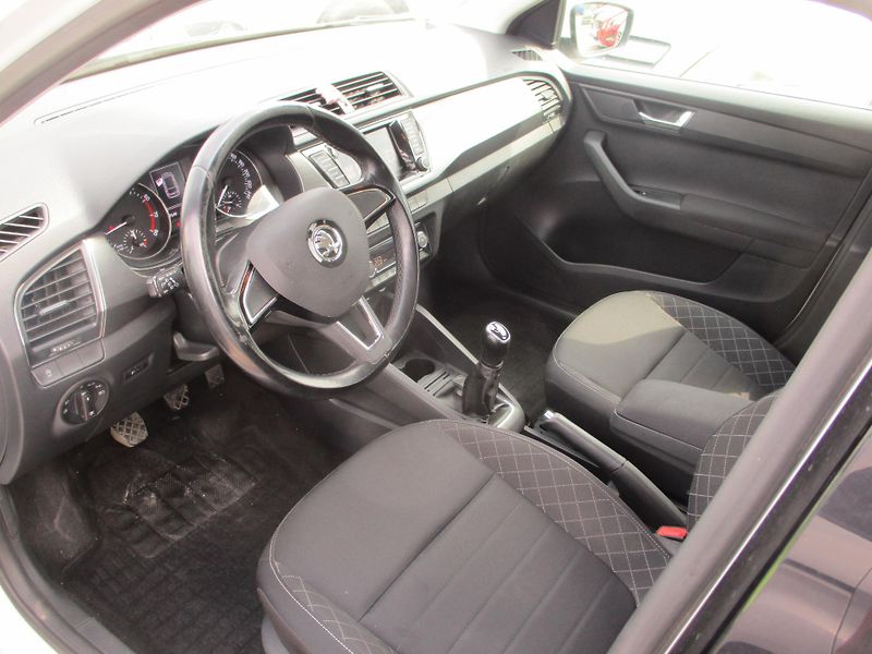Škoda Fabia (2017) combi III 1,0 TSi - fotka 9 z 10