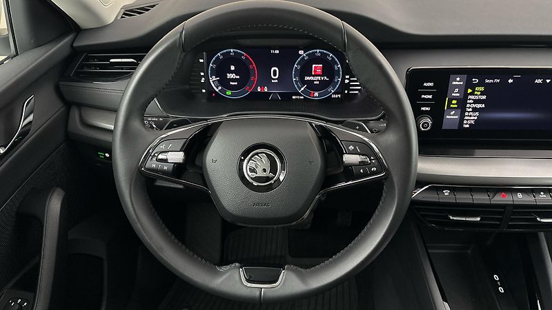 Škoda Octavia 2.0 TDI DSG Ambition - fotka 9 z 24