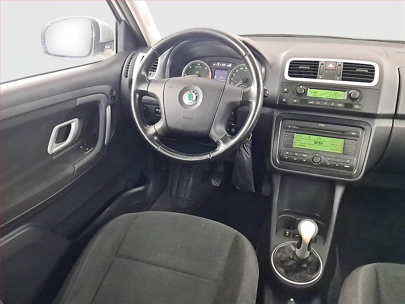 Škoda Fabia (2008) 1.9 TDI, Serv.kniha - fotka 7 z 15