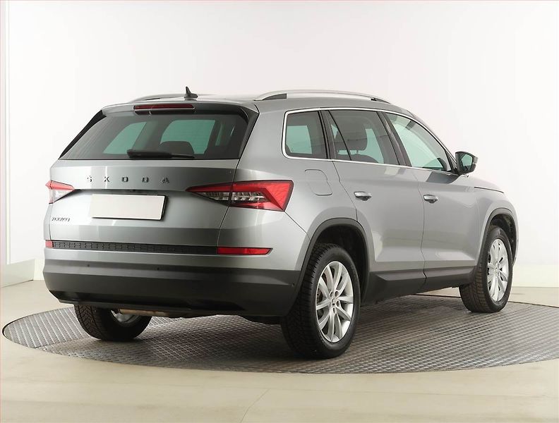 Škoda Kodiaq (2021) Style 2.0 TDI, digi klima - fotka 5 z 26