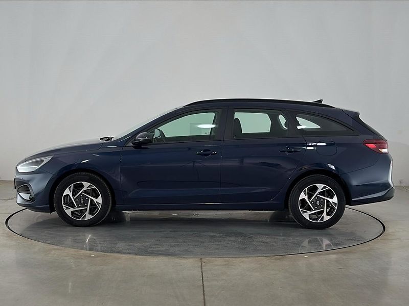 Hyundai i30 Smart DCT - fotka 3 z 26