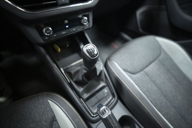 Škoda Scala 1,0 TSI STYLE 1. MAJITEL ČR - fotka 18 z 36