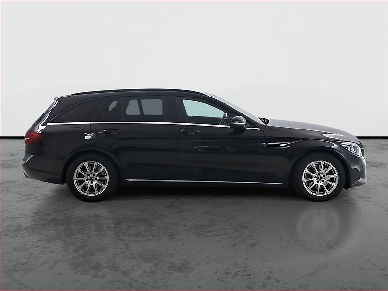 Mercedes-Benz Třídy C (2018) C 200 d, Automat, Serv.kniha - fotka 6 z 20