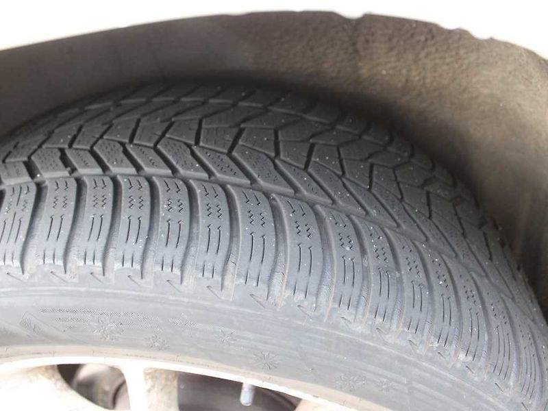 Jeep Grand Cherokee 3.0 V6 TURBO DI, NAVIGACE, PAN - fotka 22 z 22