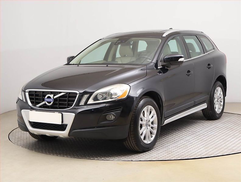 Volvo XC60 (2009) D5, 4X4, Serv.kniha, Xenony - fotka 2 z 20