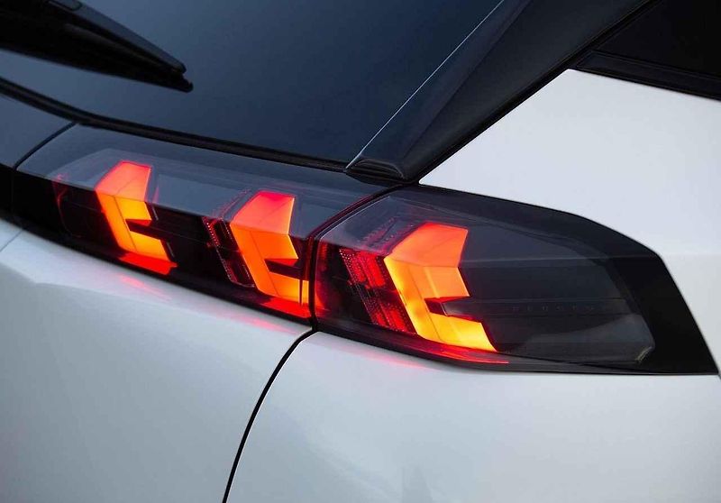 Peugeot 2008 je nejprodávanější model této francouzské značky u nás.