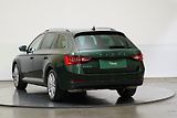 Škoda Superb - náhled 8