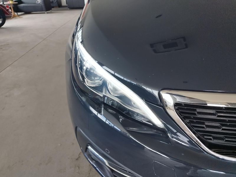 Peugeot 308 (2018) 1,2I,81KW,1.ROK ZÁRUKA,NAJ.54t - fotka 30 z 36