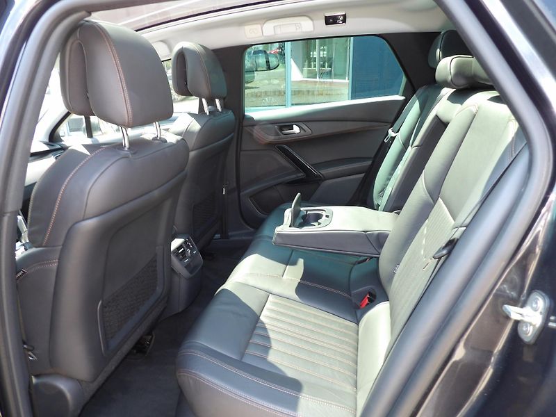 Peugeot 508 (2015) SW RXH 2,0 HDi 180 EAT6 - fotka 13 z 47