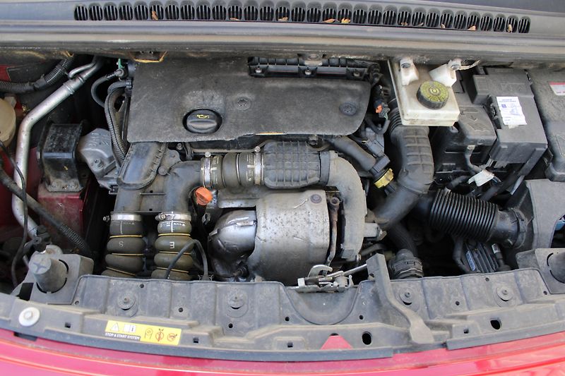 Peugeot 3008 1,6 HDI po rozvodech - fotka 23 z 23