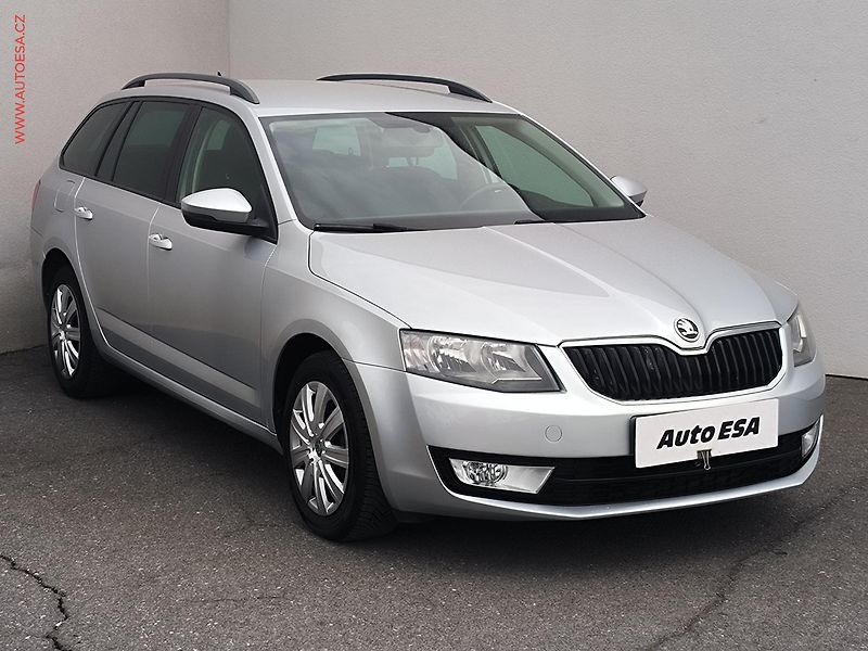 Škoda Octavia (2014) 1.6 TDi, Ambition, navi - fotografie inzerátu