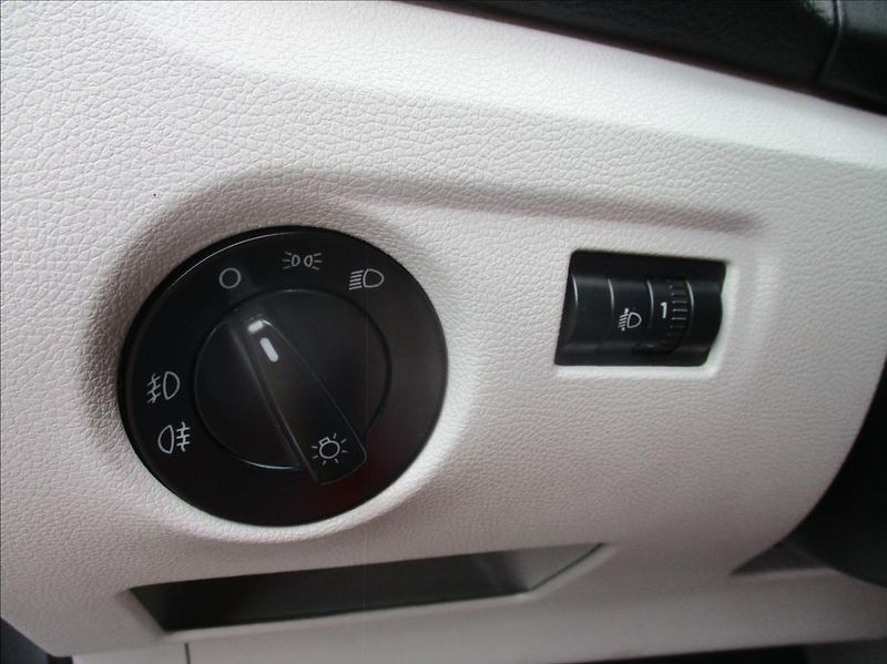 Škoda Fabia 1,2 i, digiklima, serviska, - fotka 24 z 39