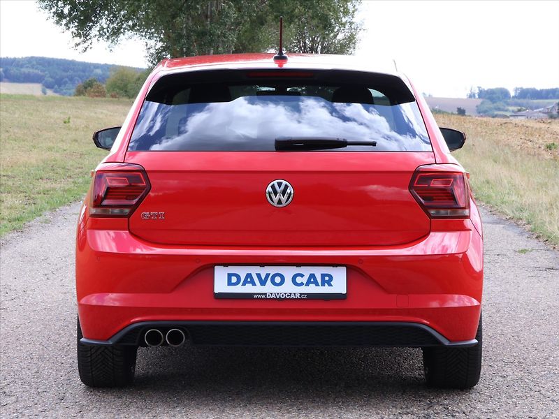 Volkswagen Polo 2,0 TSI GTI 147kW DSG LED Beat - fotka 6 z 28