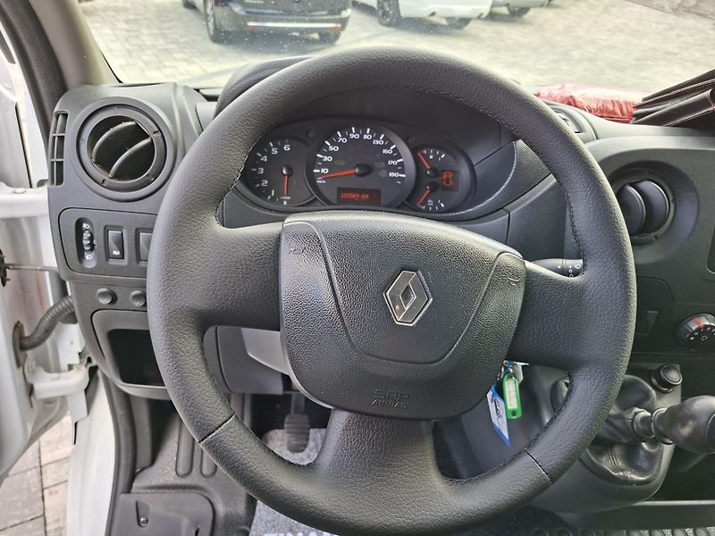 Renault Master (2019) 2.3DCi,Tupláky,tažné 3,5t, DPH - fotka 21 z 34