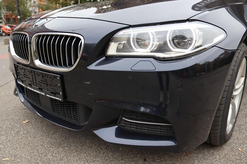 BMW Řada 5 - fotka 6 z 61