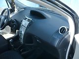 Toyota Yaris 1.0i 51Kw Klimatizace - náhled 13