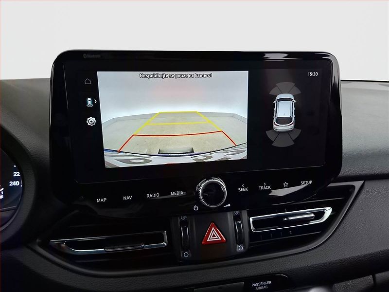 Hyundai i30 (2023) N-Line 1.5 T-GDI MHEV - fotka 17 z 17