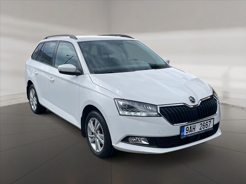 Škoda Fabia 1,0 TSI Ambition - fotka 1 z 11
