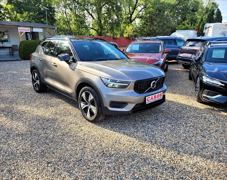 Volvo XC40 T4 PHEV R-design kůže,kůže - fotka 2 z 49