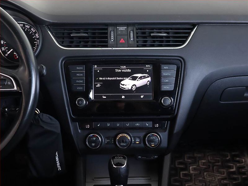 Škoda Octavia (2015) 1.6 TDI, Automat, Navi - fotka 12 z 22