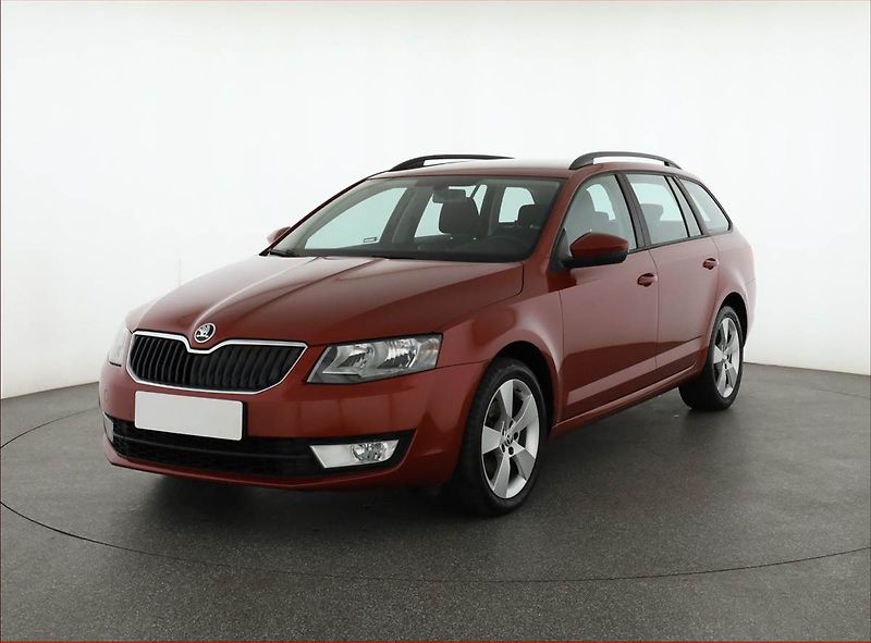 Škoda Octavia (2015) 2.0 TDI, Tempomat - fotka 2 z 19
