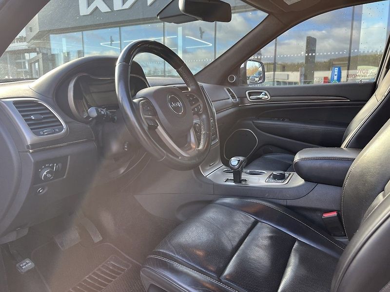 Jeep Grand Cherokee 3.0 CRD V6 SUMMIT - fotka 5 z 8