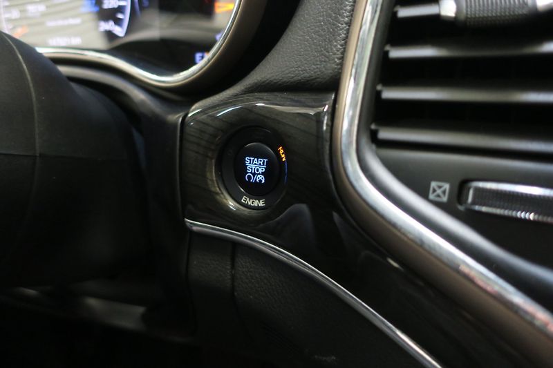 Jeep Grand Cherokee (2016) 3.0TD V6 140 kW ČR VZDUCH - fotka 21 z 50