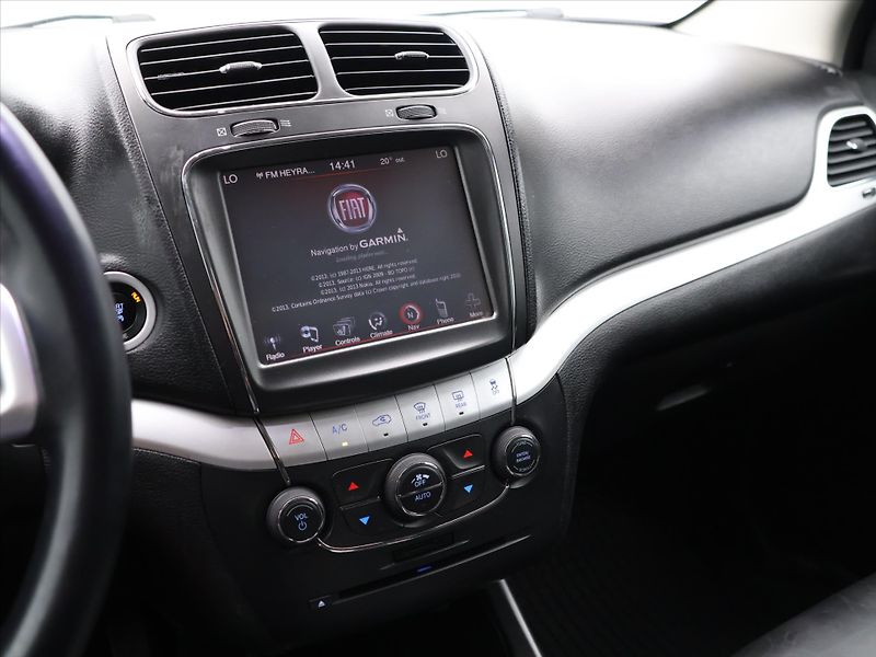 Fiat Freemont 2,0 MJT Aut. AWD CZ 7Míst Kůže - fotka 16 z 26