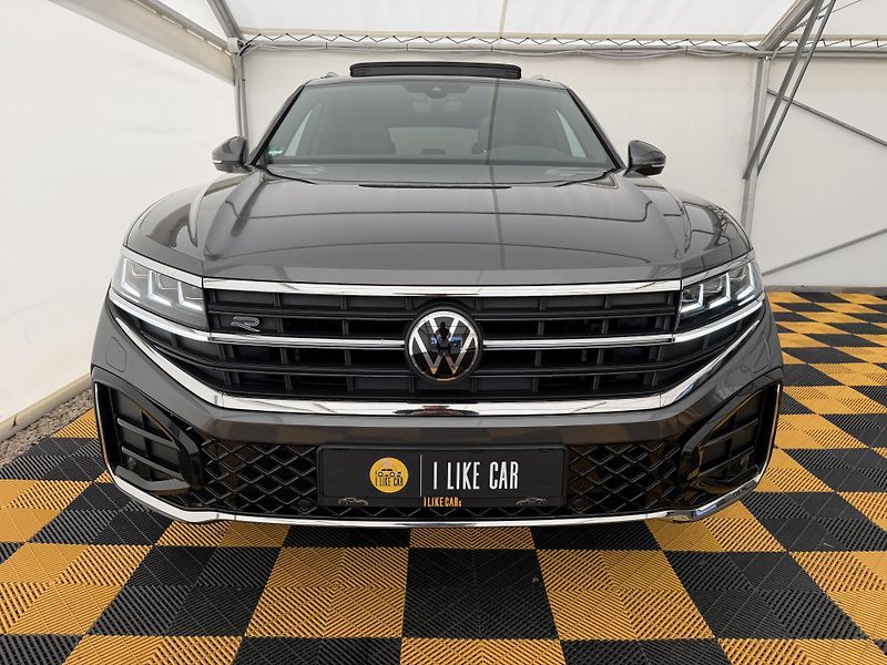 Volkswagen Touareg 3.0Tdi*210kw*DPH*Final-Edition - fotka 3 z 50