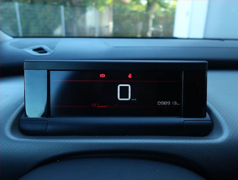 Citroën C4 Cactus (2018) 1.2 PureTech, Serv.kniha, Navi - fotka 11 z 19