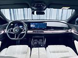 BMW Řada 7 (2023) 740xd Executive Experience MAX - náhled 34